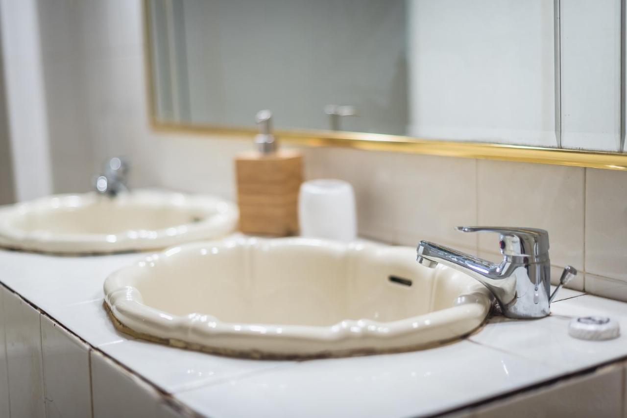 Victoria Capitan Apartments Athens Ngoại thất bức ảnh